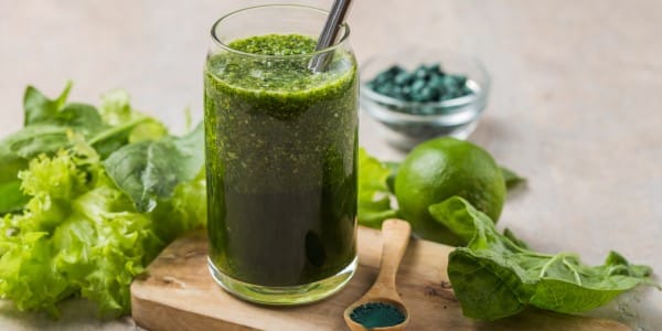 Spirulina em pó ou cápsulas: Qual o melhor? Emagrece?
